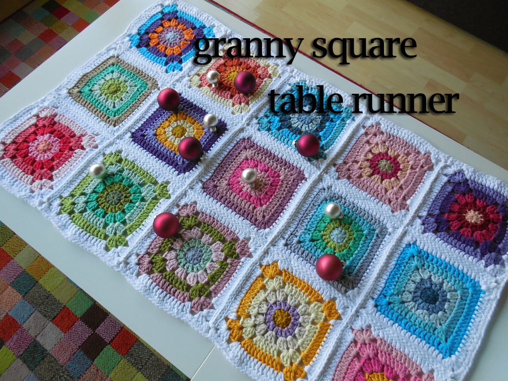 Free photo tutorialgranny square table runner A Spoonful of Yarn